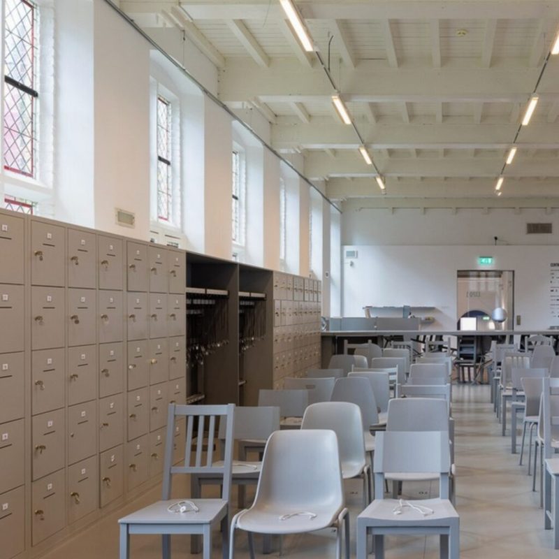 Wintertip: tentoonstelling over bijzondere stoelen