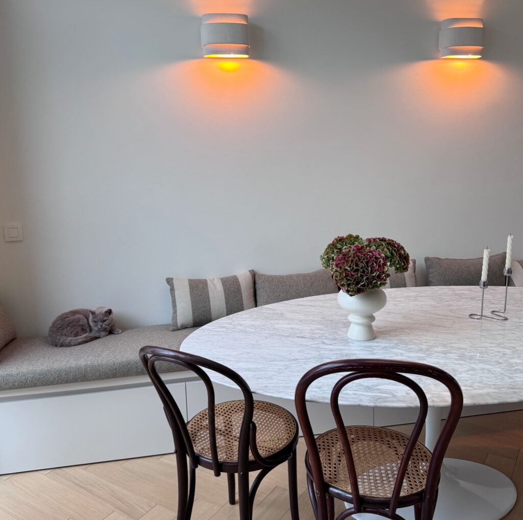 Lisedesmet Kat Eettafel
